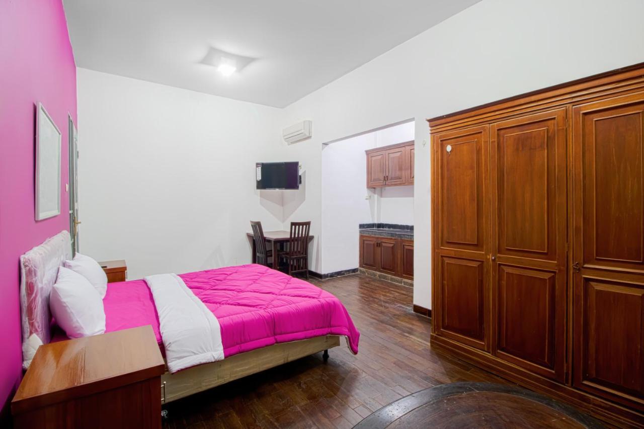 Hotel Tobana House Bintaro Dżakarta Zewnętrze zdjęcie